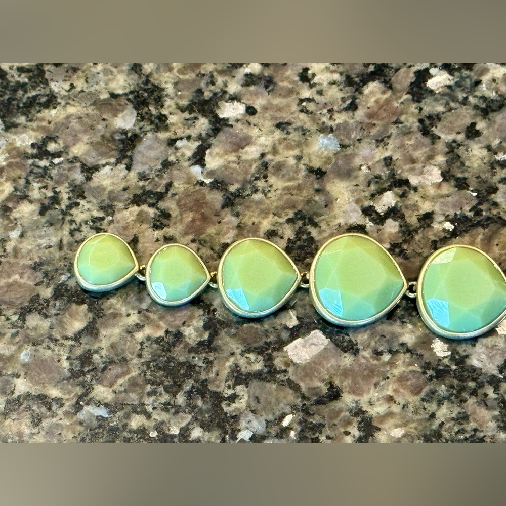 Vintage Opaque light green bezel set bracelet glass cabochon gems gold tone 7.5”